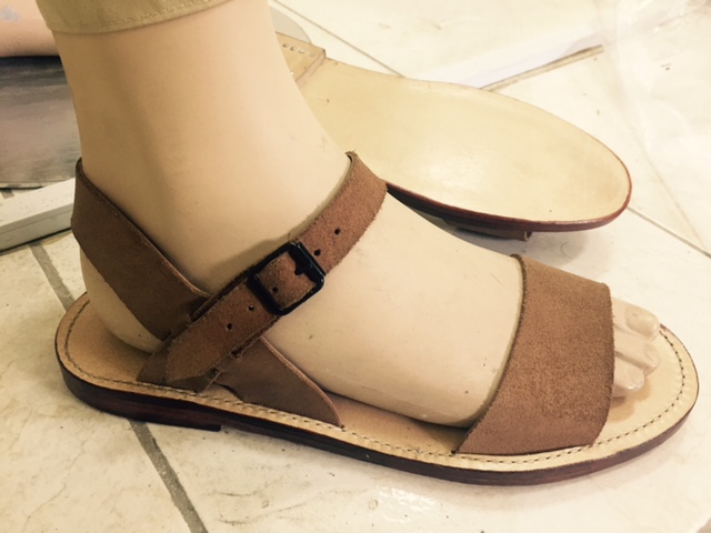 French Colonial 'Nails' Leather Sandals (Reproduction) | OM.net
